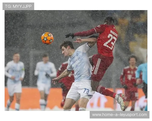 基辅迪纳摩训练中亚列姆丘克状态回升